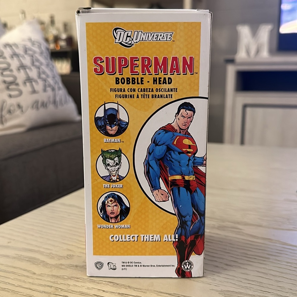 Superman bobble head - Picture 2 of 2